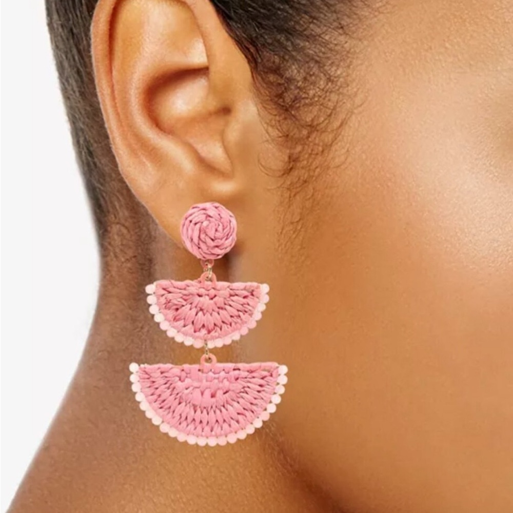 Summertime Pink Woven Raffia Drop Dangle Earrings Gold Tone On 34th NWT